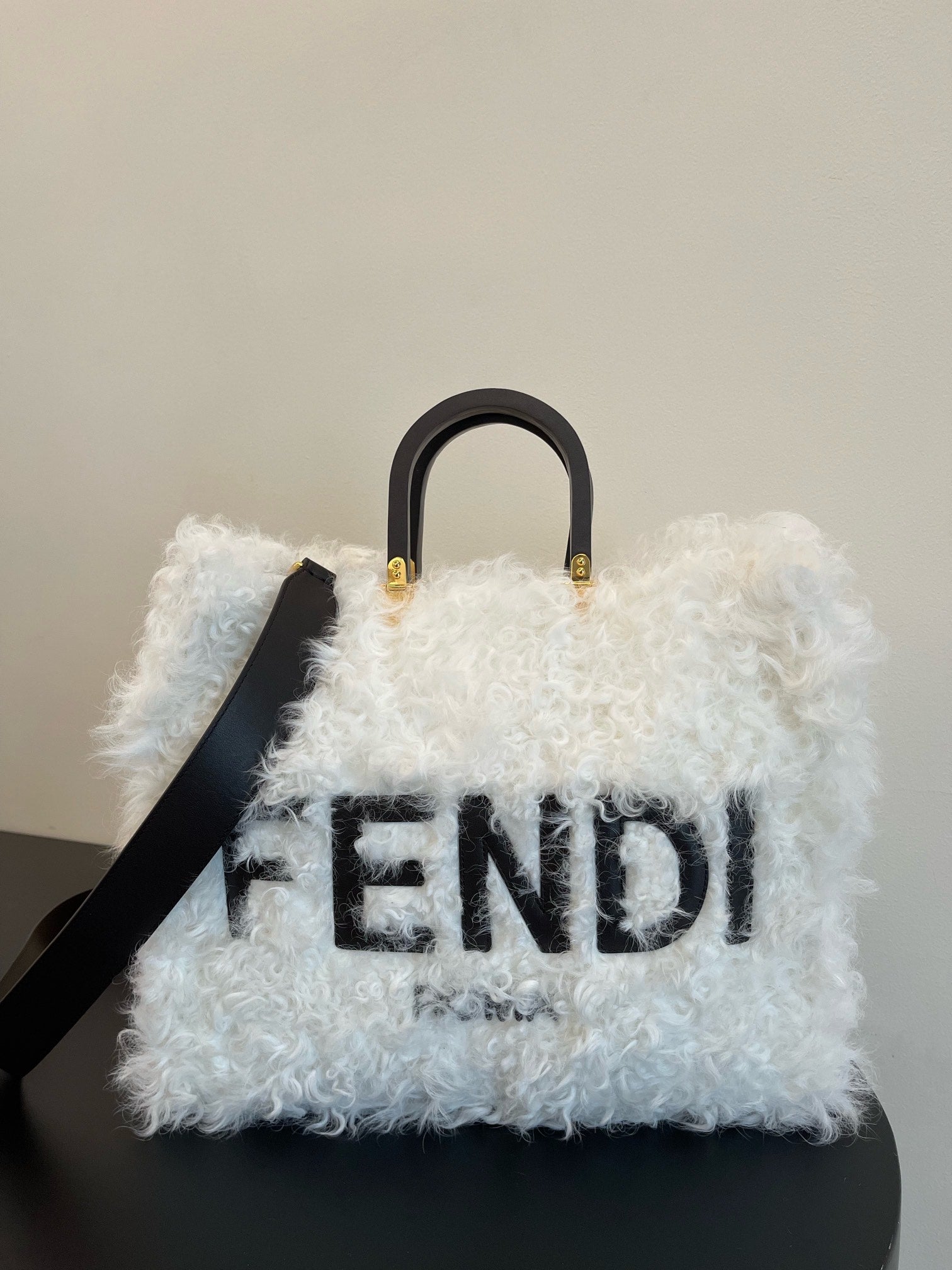 Fendi Sunshine Shopper Large Bag