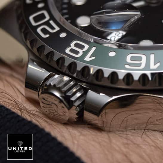 Rolex Gmt-Master II Sprite Replica Push button and above the wrist